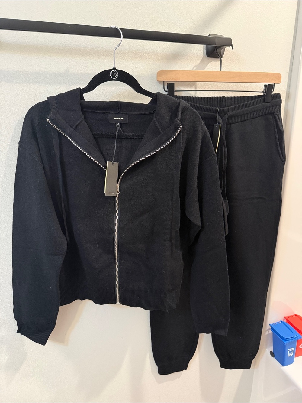 Monrow Black Zip-Up Hoodie & Jogger Set
